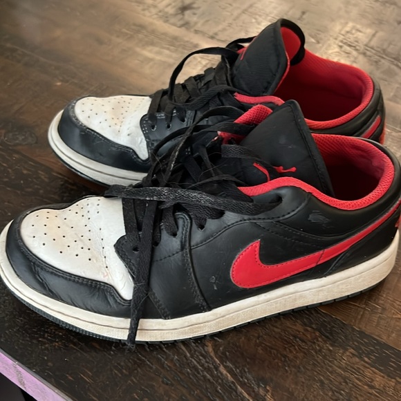 Nike Air Jordans size 8 - Picture 6 of 10